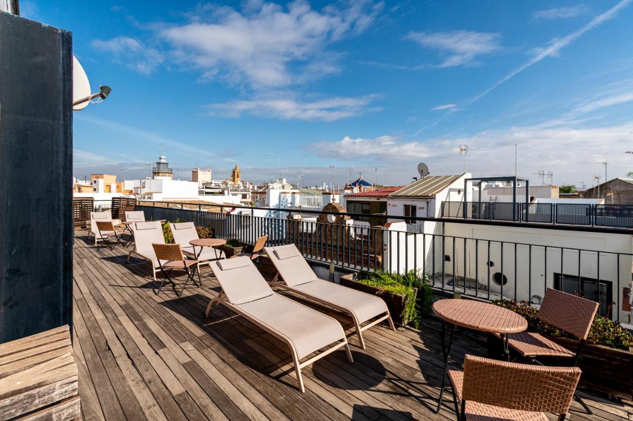 Cathedral Apartment, Upper Floor Apartment Sevilla Exterior foto