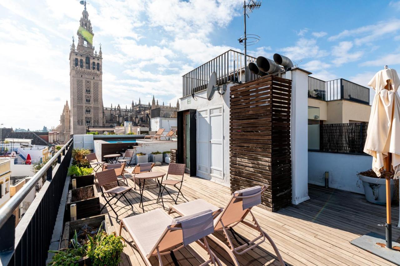 Cathedral Apartment, Upper Floor Apartment Sevilla Exterior foto