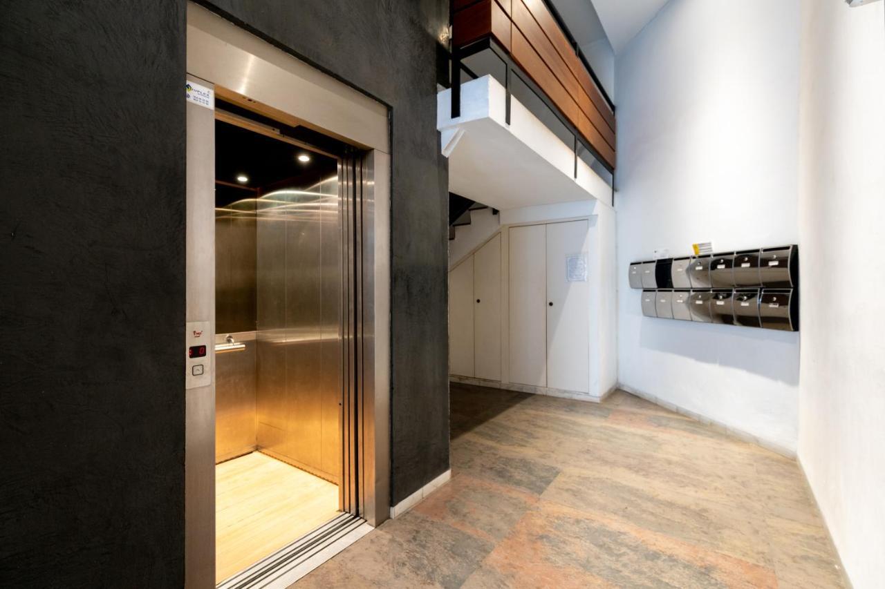 Cathedral Apartment, Upper Floor Apartment Sevilla Exterior foto
