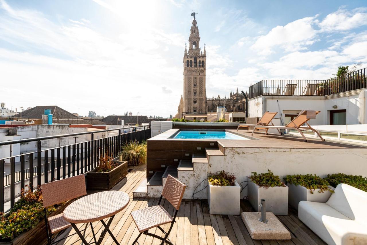 Cathedral Apartment, Upper Floor Apartment Sevilla Exterior foto