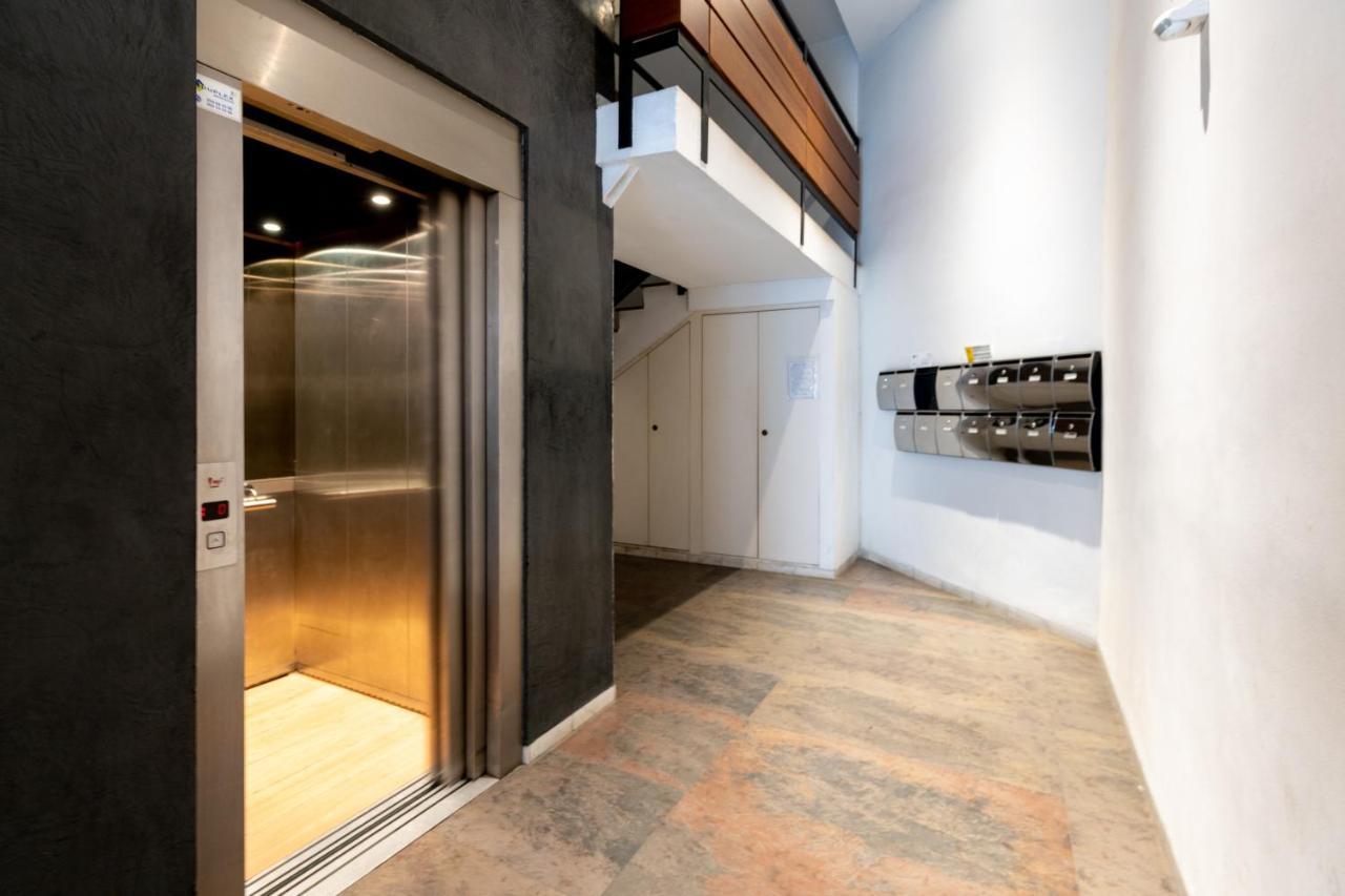 Cathedral Apartment, Upper Floor Apartment Sevilla Exterior foto