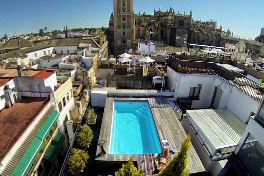 Cathedral Apartment, Upper Floor Apartment Sevilla Exterior foto